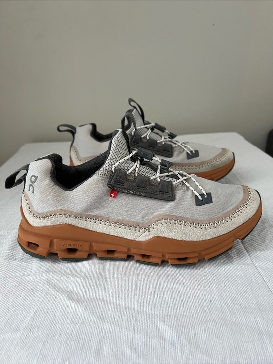 On Running Shoes - On Running Cloudaway Glacier Pecan Women’s Size 9 Sneakers